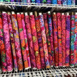 Sew Creative Quilt Fabric - Kaffe Fassett Reds