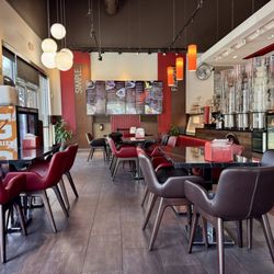 Melt n Dip - Lovely interior with comfy chairs.