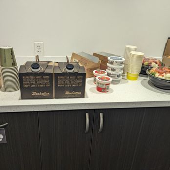 Manhattan Bagel - Breakfast for the group boxes (2 orders)  Cream cheeses, butter, oj boxes and coffee boxes, fruit bowl - Bagels Near Me - Mays Landing, New Jersey