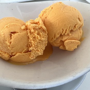 Mamita Peruvian Restaurant - Helado de Lucuma (Lucuma Peruvian fruit ice cream) - Peruvian Near Me - Glendale, California Mamita Peruvian Restaurant - Helado de Lucuma (Lucuma Peruvian fruit ice cream) - Peruvian Near Me - Glendale, California