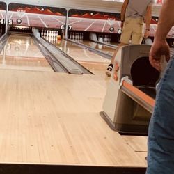 Pin-Zone Bowling Center - Here is some pics of the alley