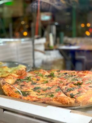 Hot Mama's Pizza by null