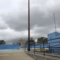 Kosciuszko Pool - Cloudy day in Bed-Stuy.