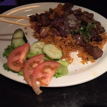 Saigon Blossoms - Com Bo Luc Lac - "Shaking" beef with red rice - Vietnamese Near Me - Tucson, Arizona