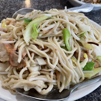 Chinese Garden Restaurant - Chou-mein - Cantonese Near Me - Montebello, California Chinese Garden Restaurant - Chou-mein - Cantonese Near Me - Montebello, California