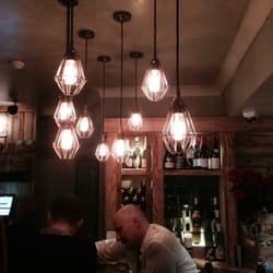 Twentyone Bar & Grill