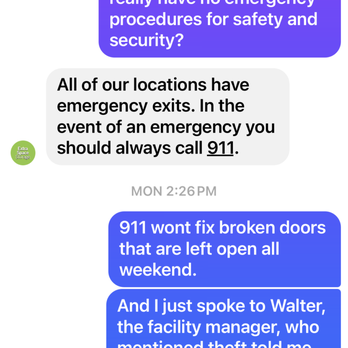 Extra Space Storage - FB chat - Self Storage Near Me - Lake Balboa, California