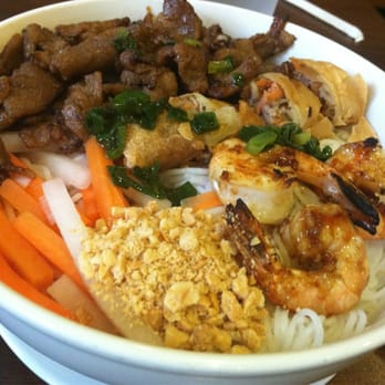 Pho Sydney - #32, vermicelli with grilled pork, grilled shrimp, spring rolls and vegetables - Vietnamese Near Me - Atlantic City, New Jersey Pho Sydney - #32, vermicelli with grilled pork, grilled shrimp, spring rolls and vegetables - Vietnamese Near Me - Atlantic City, New Jersey