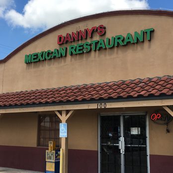 Danny's Restaurant - Front Of Restaurant - Mexican Near Me - Mission, Texas