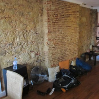 Lisbon Experience Apartments - Rosa Flat in Bairro Alto - Vacation Rental Agents Near Me