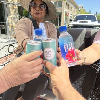 Laces and Limos - Wine Tours Near Me - Napa, California Laces and Limos - Wine Tours Near Me - Napa, California