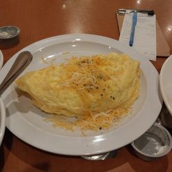 Steel City Bar & Grill - For a hotel made to order omelette, pretty tasty