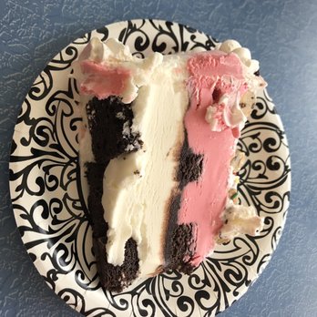 Whip N Dip - Ice cream cake - Ice Cream & Frozen Yogurt Near Me - Geneva, Ohio