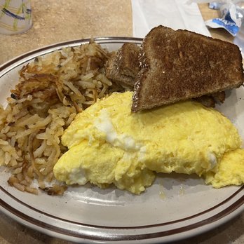 Henry's Confectionary - So good - Diners Near Me - Glen Cove, New York Henry's Confectionary - So good - Diners Near Me - Glen Cove, New York