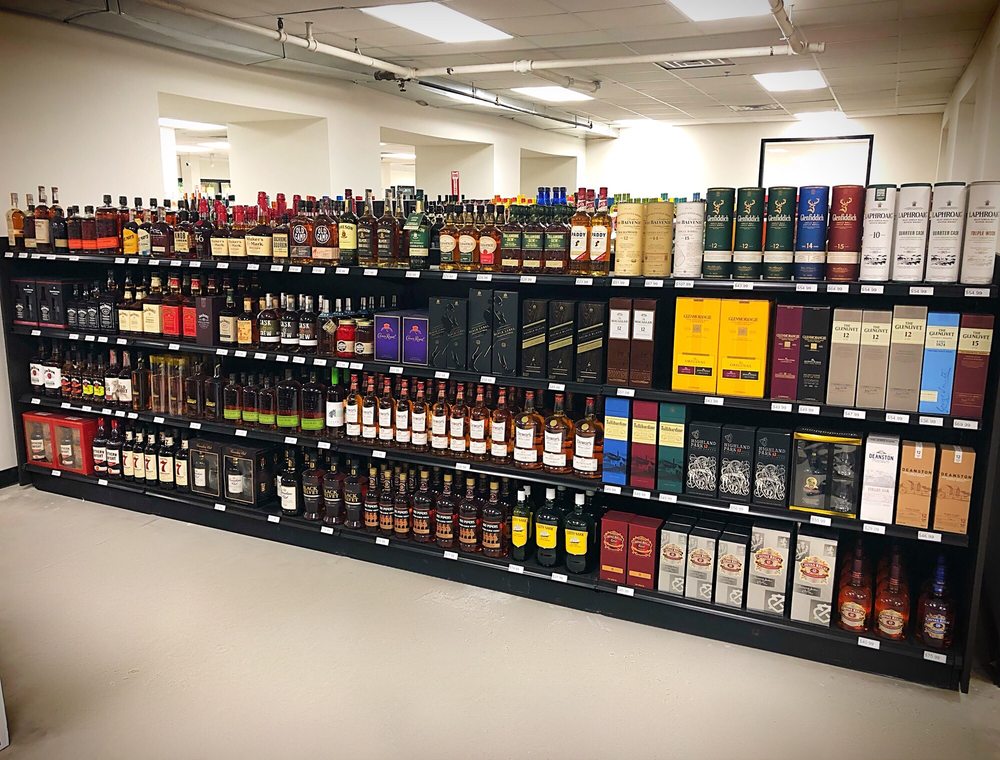 MARKETBOY LIQUORS Updated September 2024 16 Photos 1132