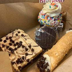 Creative Cakes Cafe - Custom Baked Fun box