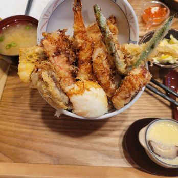 Tendon Kohaku - Premium ten-don - Japanese Near Me - Bellevue, Washington Tendon Kohaku - Premium ten-don - Japanese Near Me - Bellevue, Washington