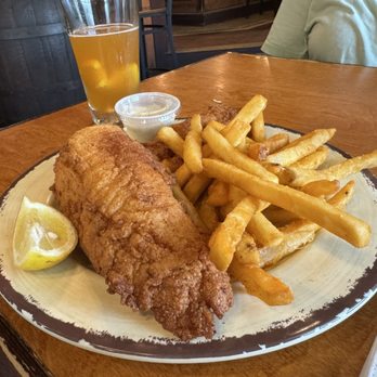 Wee Pub Beach - Irish Pub Near Me - Jekyll Island, Georgia