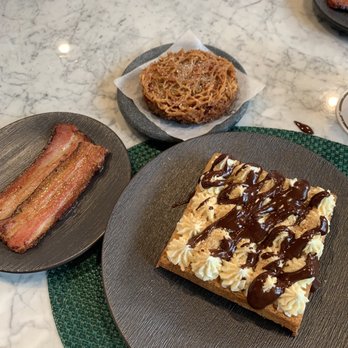 Podmore - The waffle was definitely worth cheating for, the bacon was to die for, and the potato Rodri was so crunchy! - Cocktail Bars Near Me - Honolulu, Hawaii