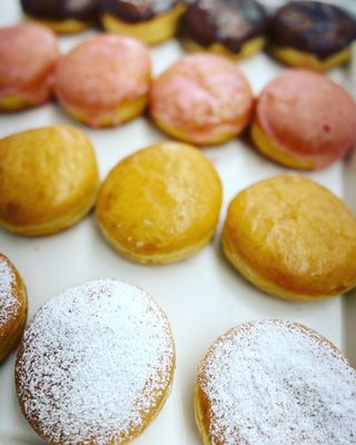 Sarah Donuts by null