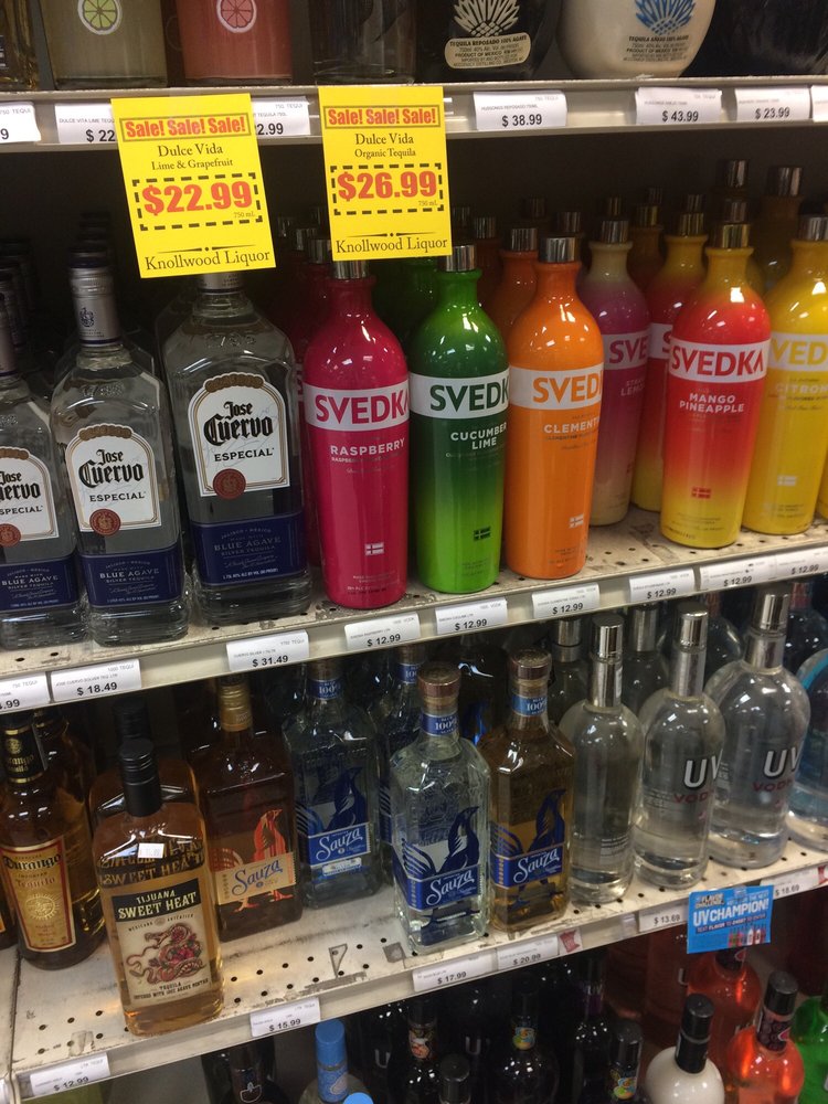 KNOLLWOOD LIQUOR STORE Updated September 2024 7924 Hwy 7, Saint