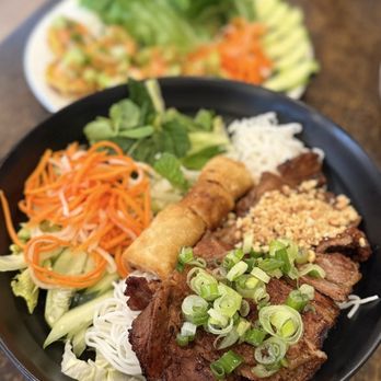 An Chi - 28 (Grilled Pork & Imperial Roll Vermicelli) Bun Cha Gio Thit Nuong - Vietnamese Near Me - San Francisco, California