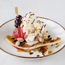 Artis - Brulee banana split