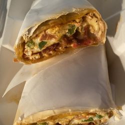 Tasty Lemon - Açaí Bowls and Bistro - Bacon & Cheese Egg Wrap