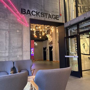 Moxy Boston Downtown - Lobby - Hotels Near Me - Boston, Massachusetts