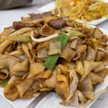 Noriega Star Restaurant - Beef Chow Fun at Noriega Star Restaurant in San Francisco. - Chinese Near Me - San Francisco, California Noriega Star Restaurant - Beef Chow Fun at Noriega Star Restaurant in San Francisco. - Chinese Near Me - San Francisco, California