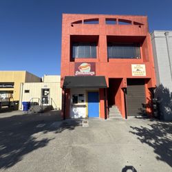Just Hot Dogs - Location on the plaza in Sebastopol
