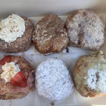 Parlor Doughnuts - Yummy delicious donuts - Coffee & Tea Near Me - Panama City Beach, Florida Parlor Doughnuts - Yummy delicious donuts - Coffee & Tea Near Me - Panama City Beach, Florida