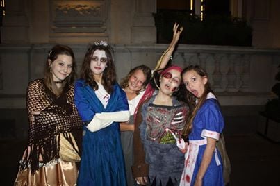 The Ghost Bus Tours by null