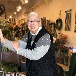 Jutta's Flowers - Jutta opening the store at 11 am.