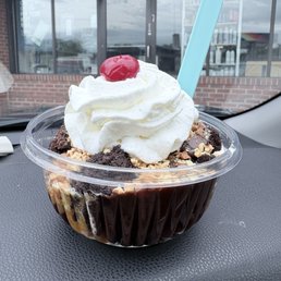Hot Fudge Sundae