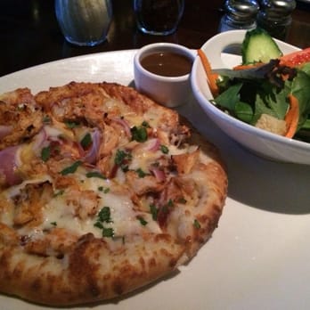 Yard House - BBQ chicken pizza and salad lunch special - New American Near Me - Tucson, Arizona Yard House - BBQ chicken pizza and salad lunch special - New American Near Me - Tucson, Arizona