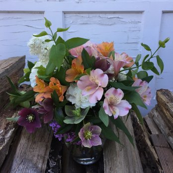 Belle Fleur - Florists Near Me - St Charles, Missouri