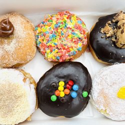 Yonutz Donuts & Ice Cream - Beautiful (and yummy!) donuts