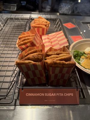 Zoës Kitchen by null