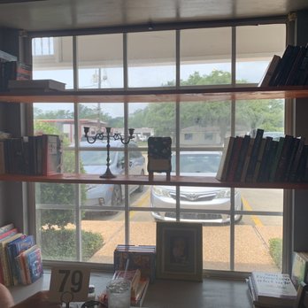 Starlite Espresso Cafe - Adorable little book book in the side seating area - Breakfast & Brunch Near Me - Gonzales, Louisiana Starlite Espresso Cafe - Adorable little book book in the side seating area - Breakfast & Brunch Near Me - Gonzales, Louisiana