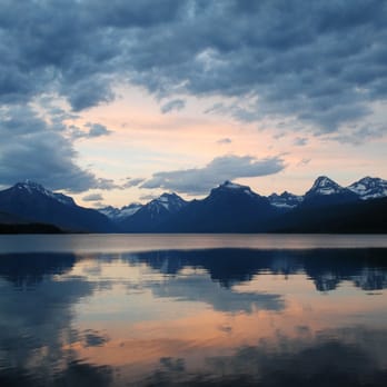Swiftcurrent Motor Inn - Beautiful sunset - Hotels Near Me