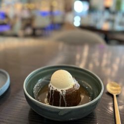 Gordon Ramsay Hell's Kitchen - Sticky Toffee Pudding