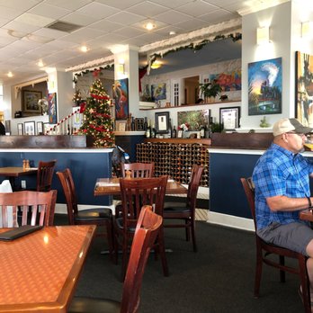 Pisces Rising - Supe route inside dining room - Seafood Near Me - Mount Dora, Florida