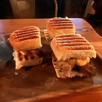 Brews Brothers - Beef Brisket Sliders - Beer Bar Near Me - Los Angeles, California
