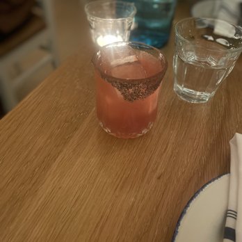 Mamakas Taverna - Aphrodite - Greek Near Me - Toronto, Ontario