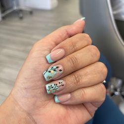 Honeybee Nail Spa
