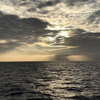 MANA Cruises & Charters - Boat Tours Near Me - Kapolei, Hawaii MANA Cruises & Charters - Boat Tours Near Me - Kapolei, Hawaii