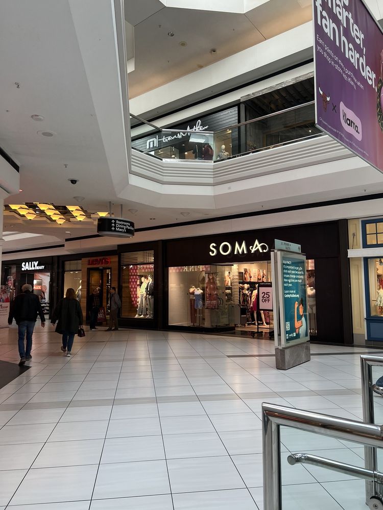 SOMA Updated April 2024 5 Woodfield Mall, Schaumburg, Illinois