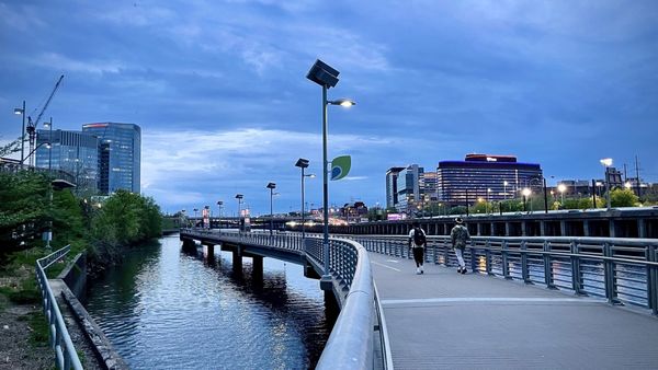 Schuylkill River Park by null