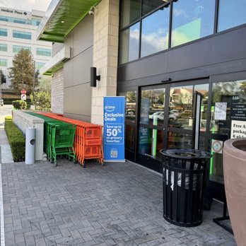 Amazon Fresh - Entrance - Grocery Near Me - Mission Viejo, California Amazon Fresh - Entrance - Grocery Near Me - Mission Viejo, California